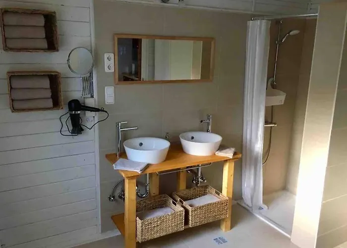 Garden - Welcome To * برلين