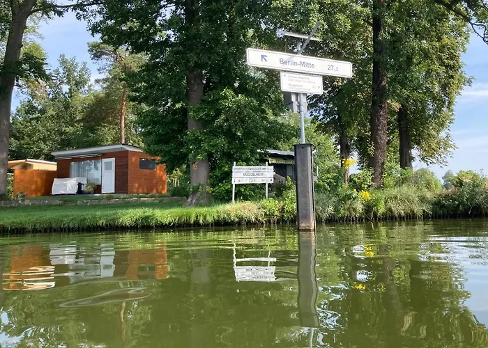 Garden - Welcome To * Berlin